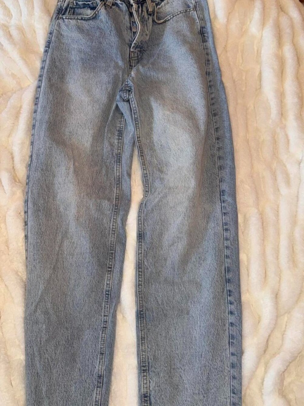 Wild Fable high rise straight leg blue jeans